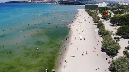 Menekşe Halk Plajı’nda endişelendiren kalabalık