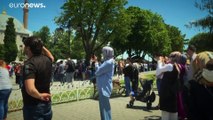 Santa Sofía recibe a sus primeros turistas atraídos por su conversión en mezquita