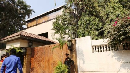 All bungalows of Amitabh Bachchan have been sanitized