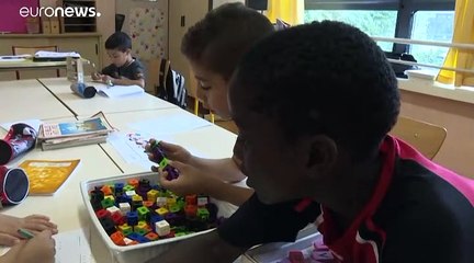 En France, des « vacances apprenantes » pour une partie des élèves