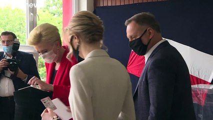 Πολωνία: «Μονομαχία» για την προεδρία