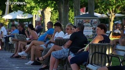 Este 9 után kötelező a maszk Karintiában