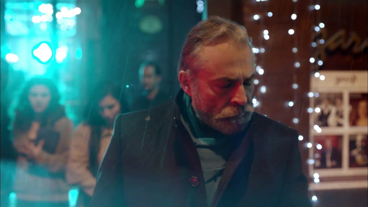 Acayip Hikayeler 1. Bölüm