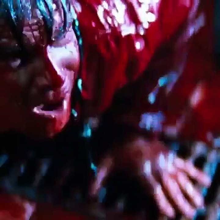 Blade contra todos los vampiros en el club nocturno _