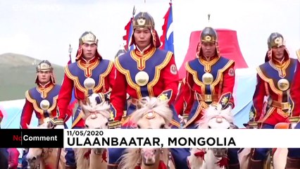 شاهد: مهرجان "الرياضات الثلاث" في منغوليا من دون حضور لأول مرة منذ 800 عام