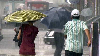 [날씨] 내륙 비 약해져...동해안 내일까지 최고 100mm / YTN