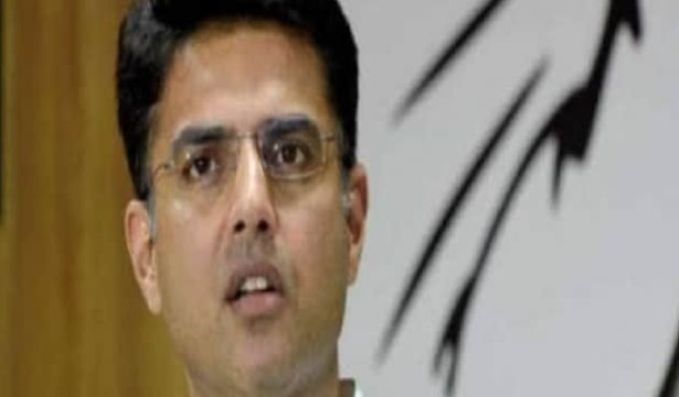 Sachin Pilot's loyal reaches Gehlot residence for meet