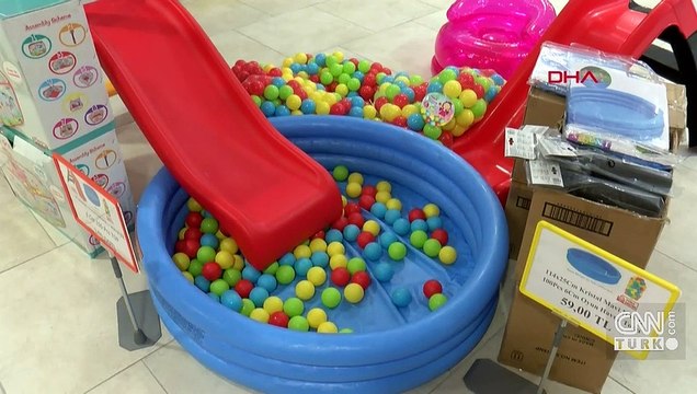 Tatile çıkamayanlar şişme havuzlarda serinliyor | Video