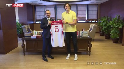 Bakan Kasapoğlu Cedi Osman'ı Ankara'da ağırladı