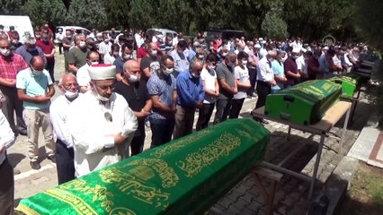 Denizde boğulan baba ve iki oğlunun cenazeleri toprağa verildi - SİNOP