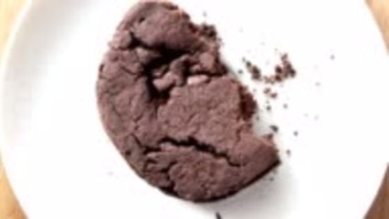 Your Next Weekend Baking Project Should Be This Giant Chocolate Cookie