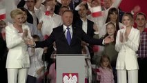 폴란드 대선에서 두다 현 대통령 재선 성공 / YTN