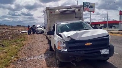 Aparatosa carambola sobre La Costerita solo deja daños materiales