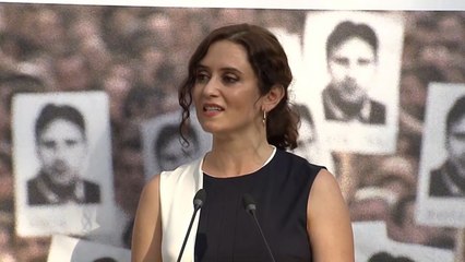 Ayuso: "Aquellos que pegaban tiros jamás pensaron que hoy conseguirían tanto"