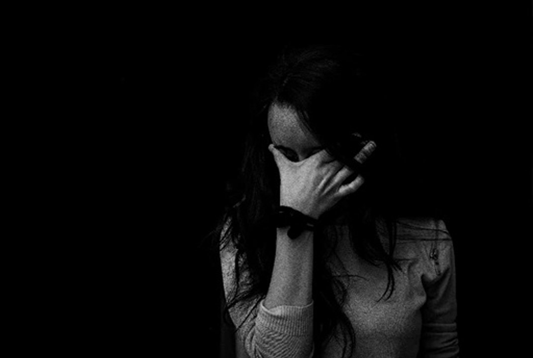 illogical| irrational| beliefs| creates| depression| anxiety