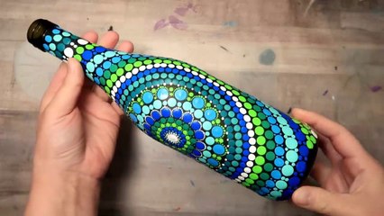 EASY Dot Mandala Bottle Painting Using ONLY Qtip Toothpick Pencil How /Peinture de bouteille de mandala à pois facile en utilisant UNIQUEMENT un crayon cure-dent Qtip Comment