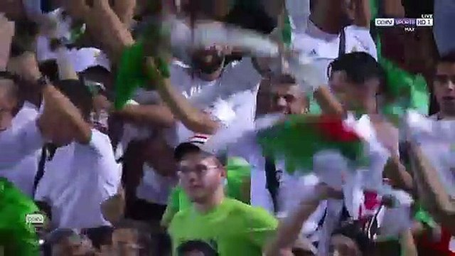 Le magnifique coup franc de Mahrez vs Nigeria