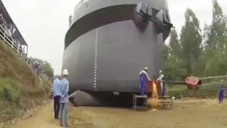 How to new ships are taken into the sea.