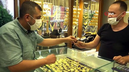 Evlilik hazırlığı yapanları korona virüsten sonra altın fiyatları da vurdu