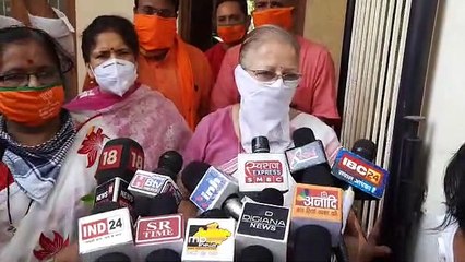 शहर में लॉकडाउन से नहीं बन सकती बात, जरूरी है सावधानी: सुमित्रा ताई