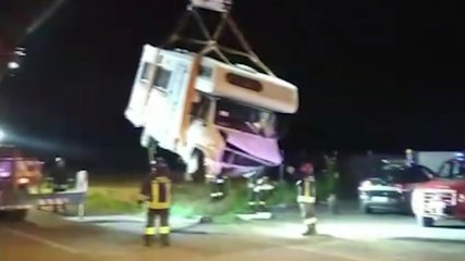 Vicenza - Camper finisce fuori strada, recuperato dai Vigili del Fuoco (14.07.20)