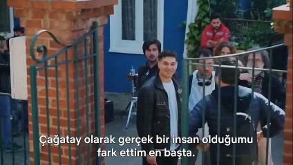 Netflix'in ilk "yerlisi" "Hakan Muhafız"ı hiç böyle görmemiştiniz