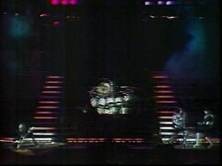 kiss live in japan 1977　Black Diamond