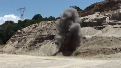 Vibo Valentia - Ordigno artigianale fatto brillare dai carabinieri (14.07.20)
