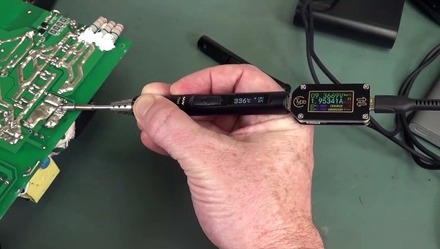 EEVblog #1319 - NEW TS80P Portable USB PD Soldering Iron Review