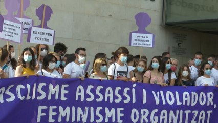 Concentración en el juicio al acusado de matar a Vanessa Ferrer