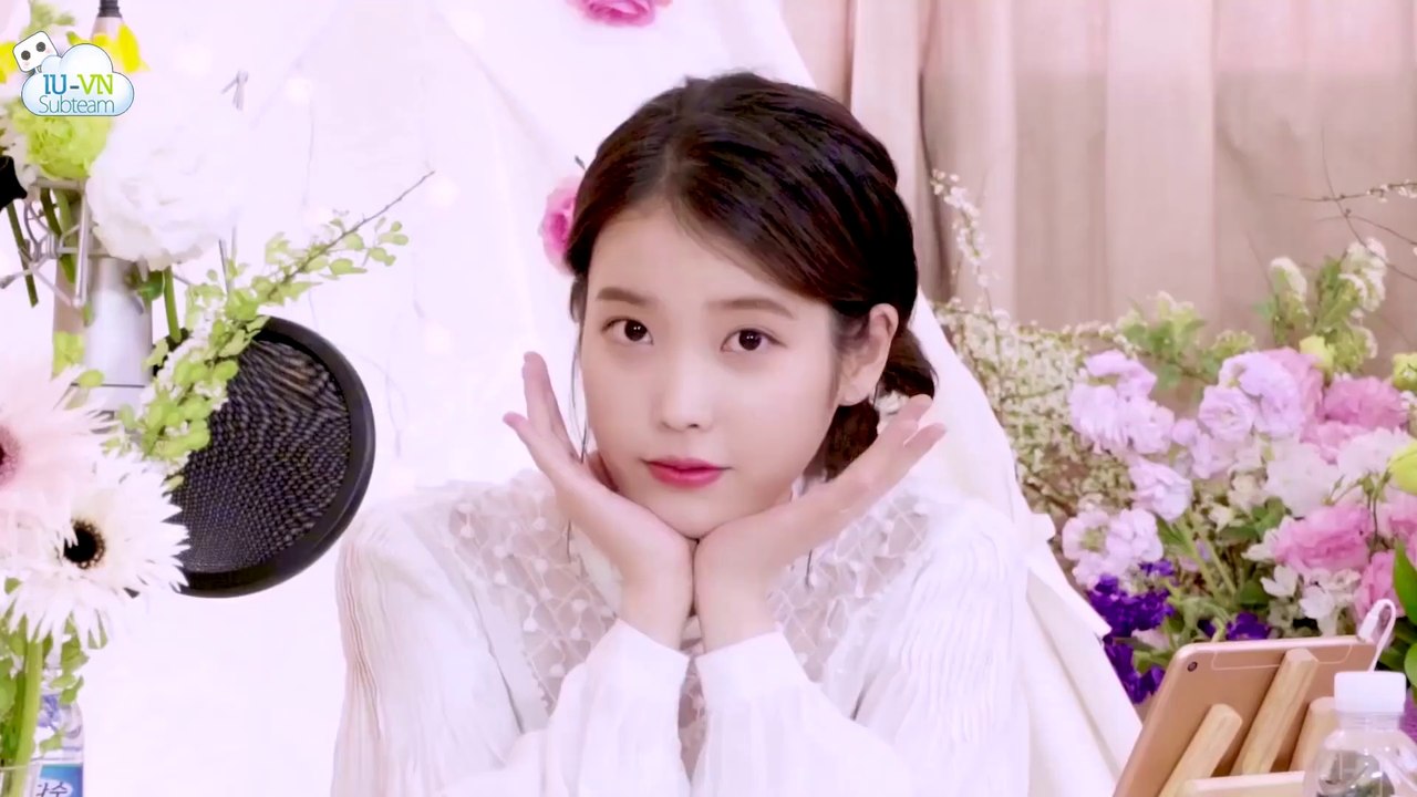 [VIETSUB] Radio 'Ở nhà cùng IU' tập 2 - IU nghĩ đến ai khi mùa xuân tới?