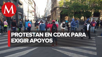 Damnificados de 19-S protestan en Zócalo de CdMx