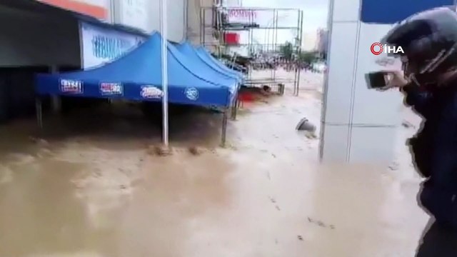 - Endonezya'da sel felaketi: 15 ölü, 46 kayıp