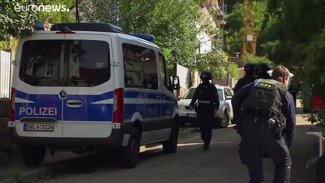 Waffennarr aber kein Rechtsradikaler, Mann in Oppenau weiter flüchtig