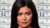 Kylie Jenner dissed by waitress in viral TikTok video.