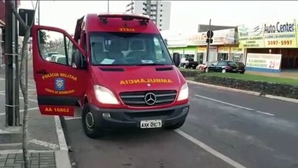 Idosa fratura o punho ao sofrer queda em residência no Parque São Paulo
