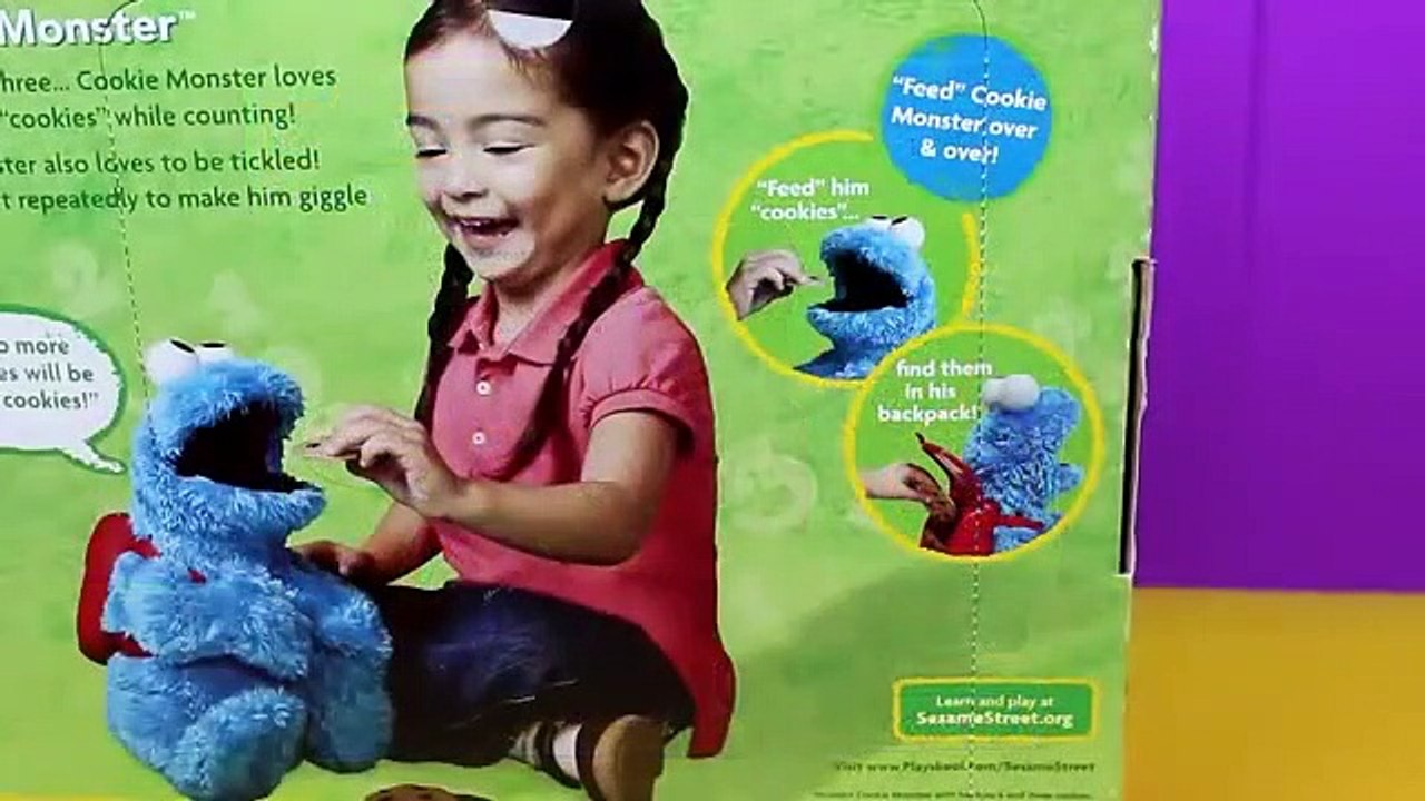 Playskool Sesame Street Count 'n Crunch Cookie Monster Eats Dora the