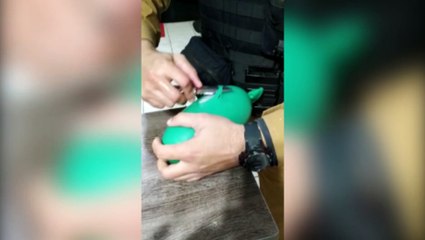 ROTAM localiza 1 kg de haxixe em banheiro de ônibus, em Corbélia