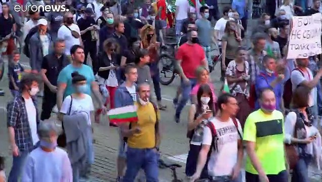 Bulgaria: sesto giorno di proteste contro il blocco di potere tra governo e procura generale