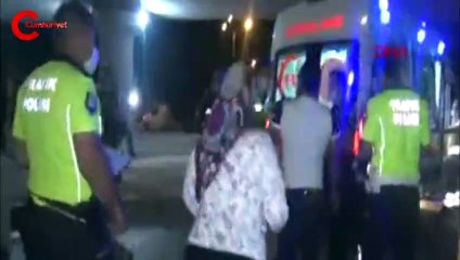 Kaza sonrası 'niye izliyorsunuz?' kavgası kamerada