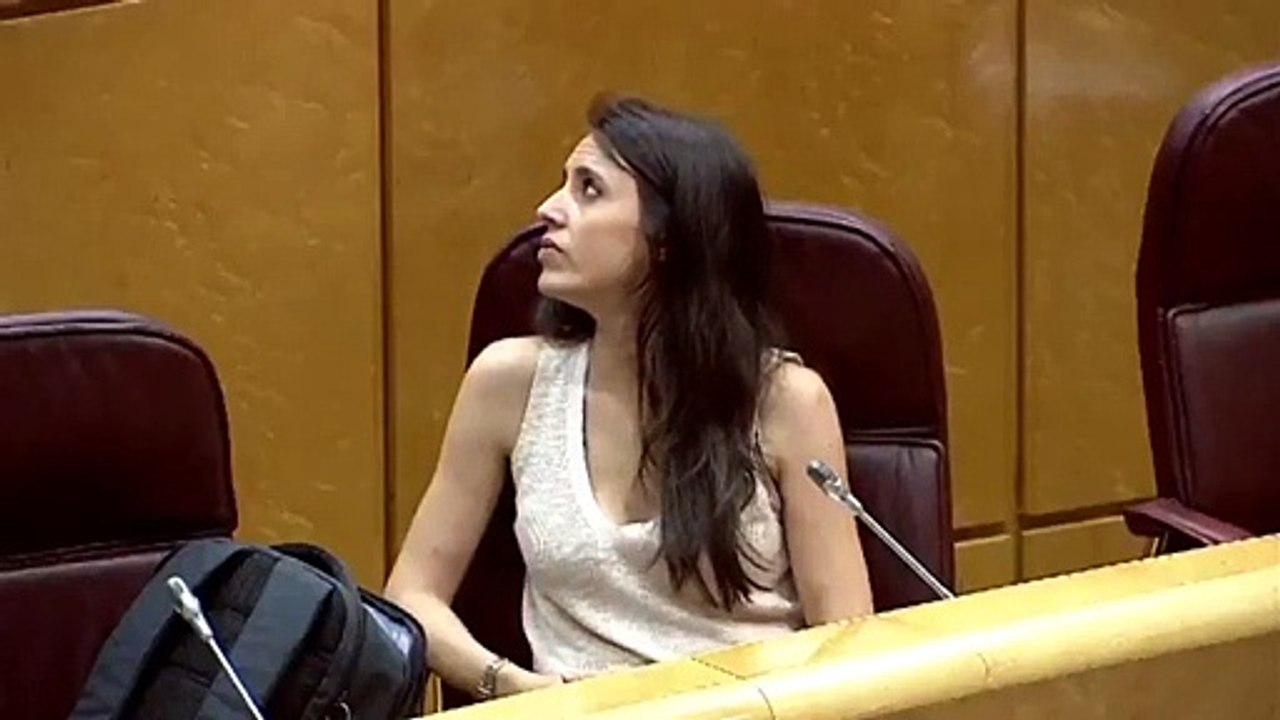 La senadora del PP, Sofía Acedo, pone a Irene Montero contra las cuerdas: "Nada más machista que la actitud del Sr. Iglesias y la sumisión de todas ustedes"