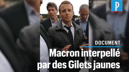 « J’y crois pas !  » : quand un groupe de Gilets jaunes croise Macron par hasard
