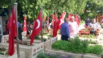 TBMM Başkanı Şentop, 15 Temmuz Demokrasi Şehitliği'ni Ziyaret Etti