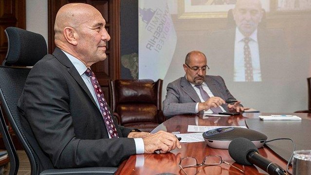 Tunç Soyer, Fikir Önderleri Forumu’nda projelerini anlattı