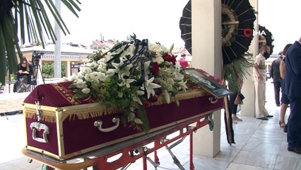 Adalet Ağaoğlu son yolculuğuna uğurlandı