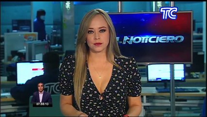 Autoridades acudieron al sector El Chorrillo donde un camión cayó a un canal de agua