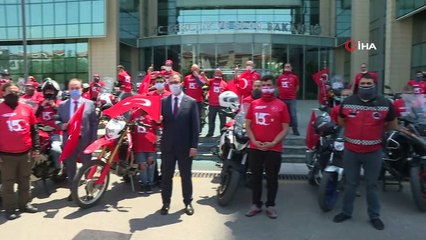 Bakan Kasapoğlu, motosikletçileri Gençlik ve Spor Bakanlığı’nda karşıladı