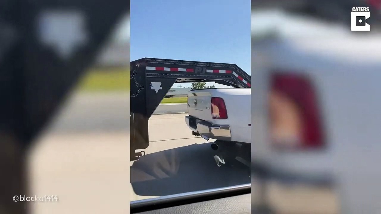 Transport à haut risque pour ce pick-up... Ahaha