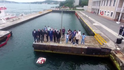 15 Temmuz'un yıl dönümünde denizde saygı geçişi