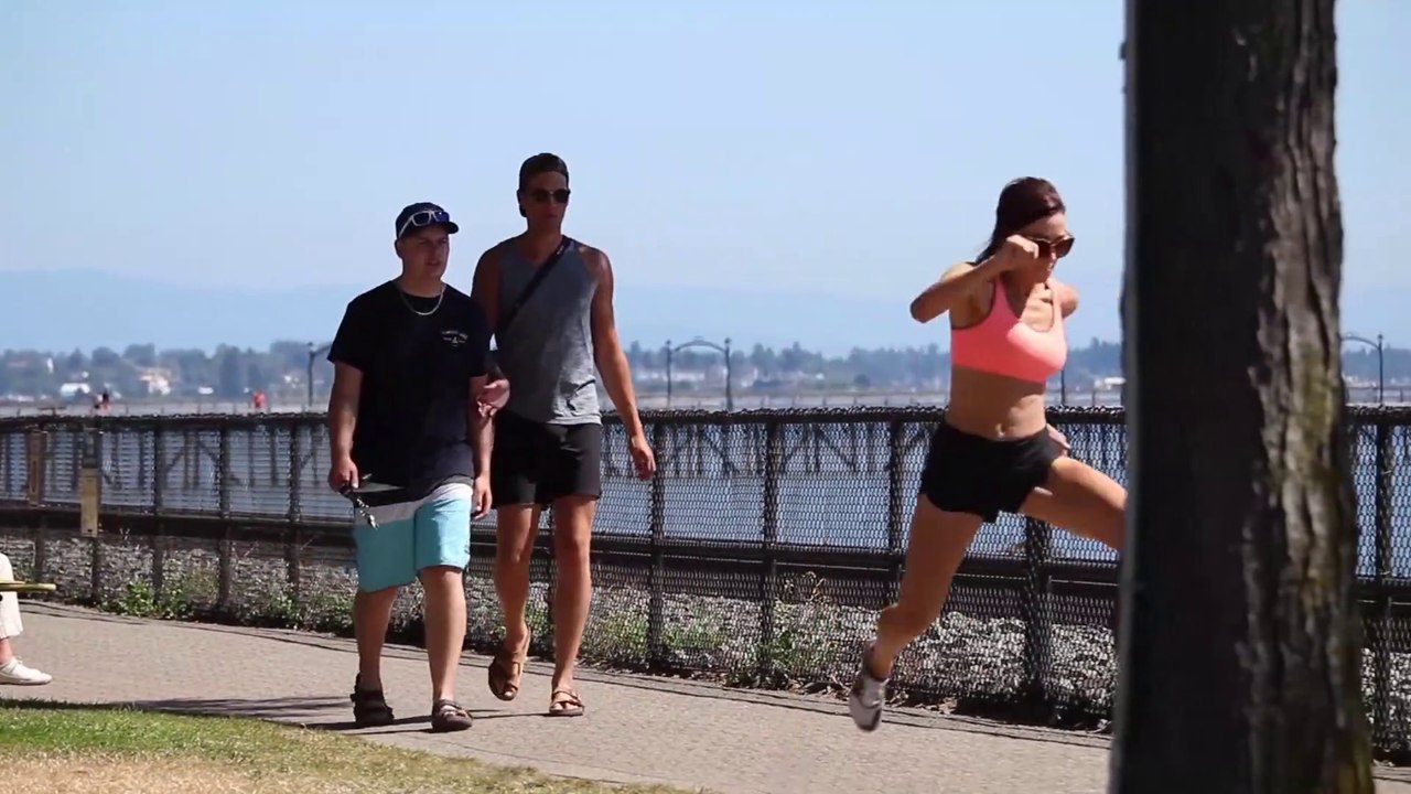 FUNNY RUNNER PRANK!